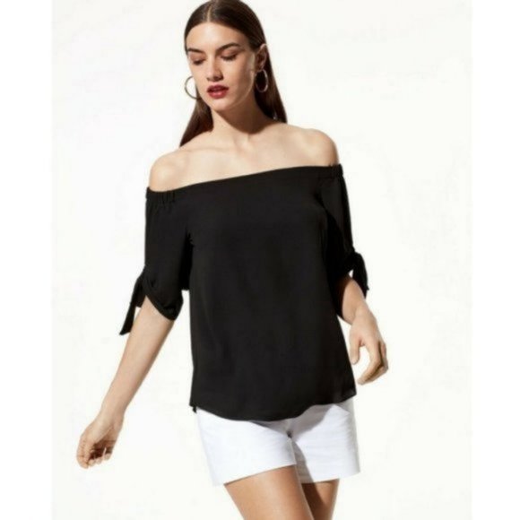Aritzia Tops - Aritzia Babaton Malik Black Off Shoulder Blouse